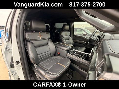 Used 2024 Ford F250 Platinum w/ FX4 Off-Road Package image 26