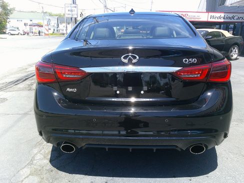 Used 2019 INFINITI Q50 Luxe w/ Essential Package (3.0T Luxe) AWD/4WD image 8