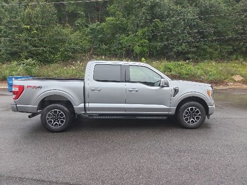 Used 2022 Ford F150 Lariat AWD/4WD image 2