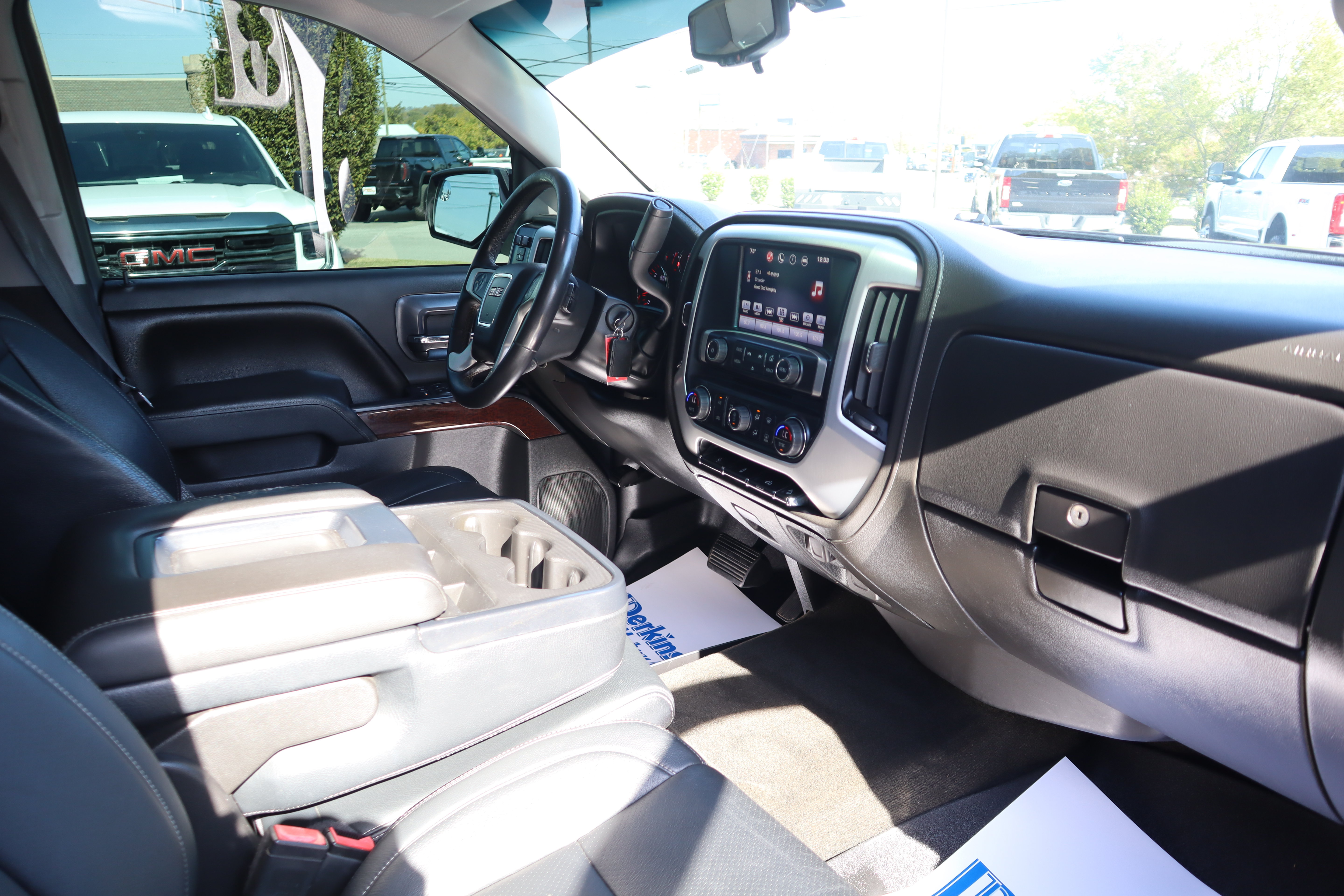 Used 2016 GMC Sierra 1500 SLE w/ SLE Value Package AWD/4WD image 27