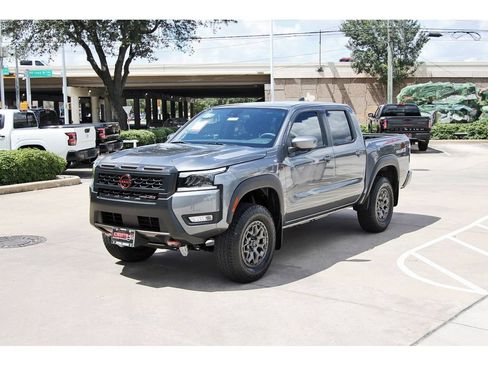 New 2026 Nissan Frontier PRO-4X w/ Pro-4x Convenience Package AWD/4WD image 2
