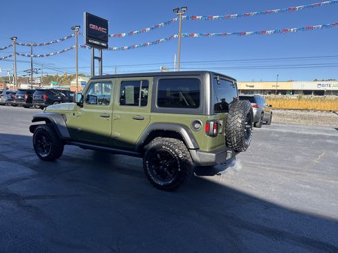 Used 2021 Jeep Wrangler Unlimited Sport image 6