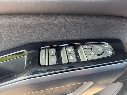 New 2026 Nissan Pathfinder SL AWD/4WD image 12