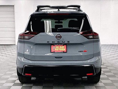New 2026 Nissan Rogue SV image 4