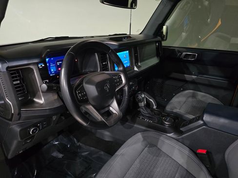 Used 2022 Ford Bronco Outer Banks image 26