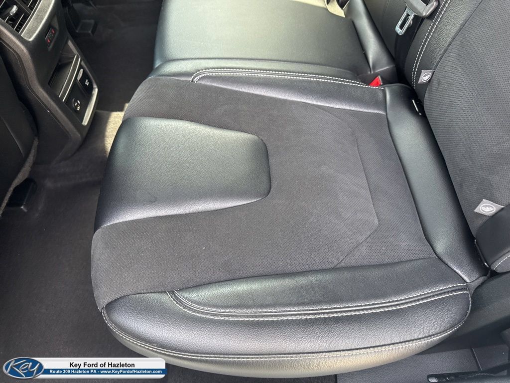 Used 2022 Ford Edge ST w/ Equipment Group 401A AWD/4WD image 39