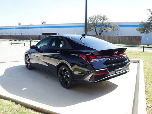 New 2026 Hyundai Elantra Sport image 5