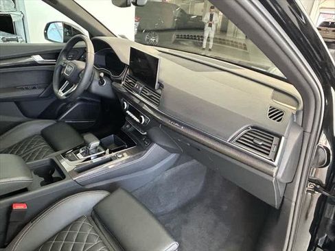Certified 2025 Audi SQ5 Premium Plus w/ Premium Plus Package image 21