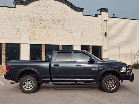 Used 2018 RAM 2500 Tradesman w/ Popular Equipment Group AWD/4WD image 2