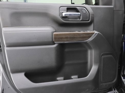 Used 2022 Chevrolet Silverado 2500 LT w/ All Star Edition image 35