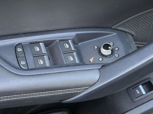 Used 2022 Audi Q5 2.0T Premium Plus w/ Premium Plus Package image 11