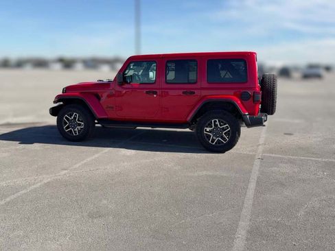 New 2026 Jeep Wrangler Sahara image 7