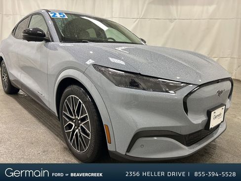 Used 2025 Ford Mustang Mach-E Premium image 1