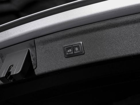 Used 2016 Audi Q3 2.0T Premium Plus w/ Technology Package image 48