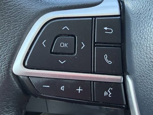 Certified 2022 Toyota Sienna XLE FWD image 25