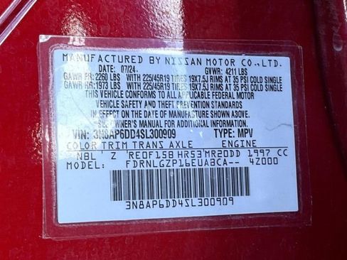 Used 2025 Nissan Kicks SR w/ SR Premium Package AWD/4WD image 26