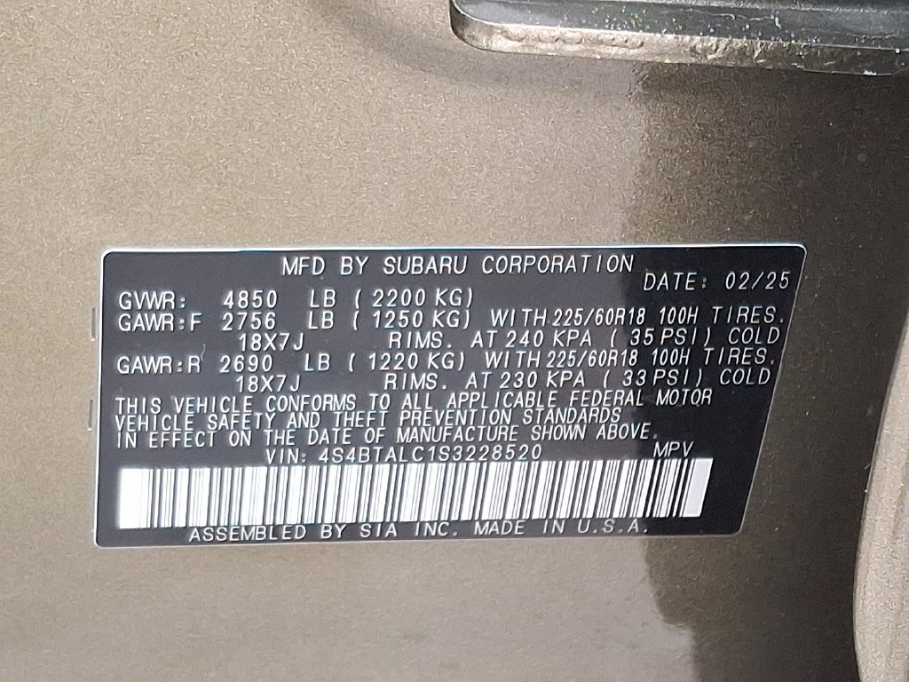 Certified 2025 Subaru Outback Onyx Edition AWD/4WD image 29