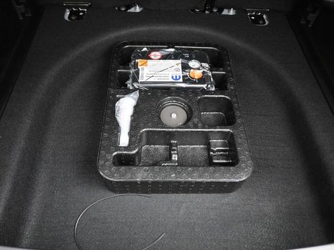 New 2026 Jeep Compass Latitude image 12