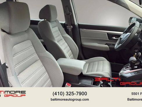 Used 2017 Honda CR-V LX image 17