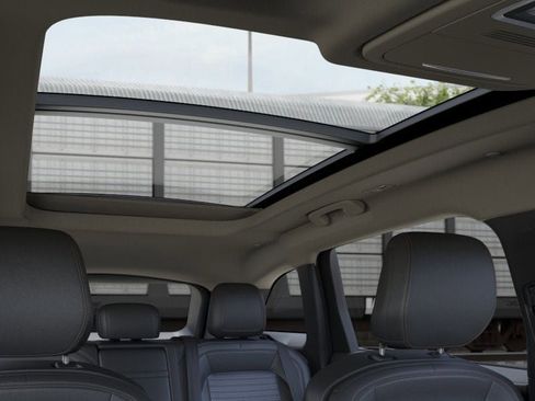 New 2026 Lincoln Nautilus Reserve w/ Jet Appearance Package image 22