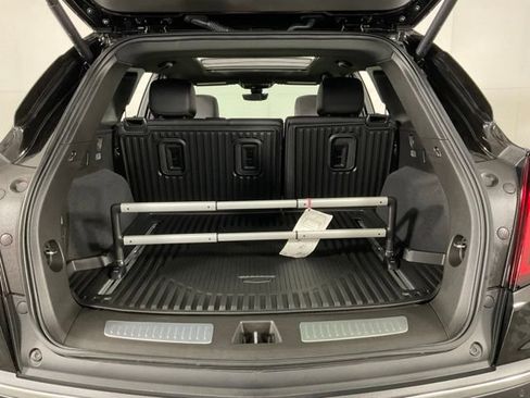Used 2024 Cadillac XT5 Premium Luxury w/ Technology Package FWD image 31