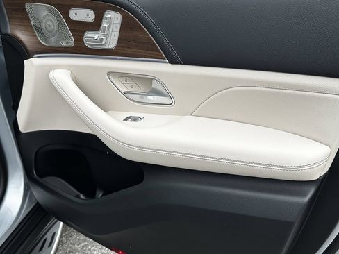 New 2026 Mercedes-Benz GLE 350 4MATIC image 16