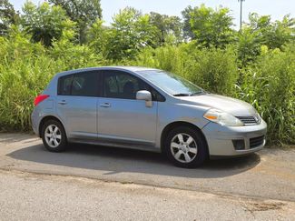 Used 2007 Nissan Versa Hatchback FWD video 1
