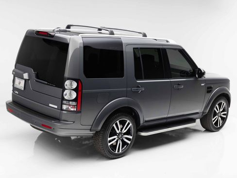 Used 2016 Land Rover LR4 HSE LUX AWD/4WD image 3