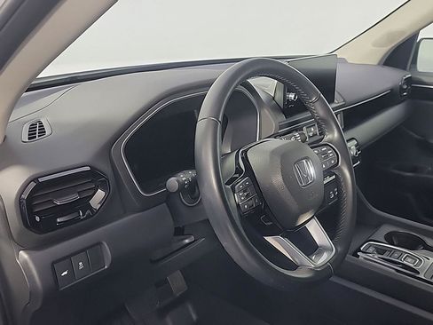 Certified 2025 Honda Pilot EX-L image 17
