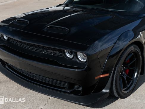 Used 2022 Dodge Challenger SRT Hellcat Redeye image 6