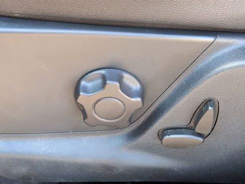 Used 2020 Ford EcoSport Titanium image 17