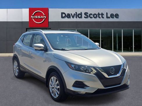 Used 2022 Nissan Rogue Sport SV w/ Technology Package AWD/4WD image 3