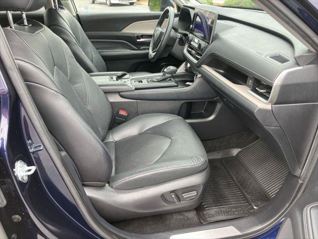 Certified 2024 Toyota Grand Highlander FWD image 39