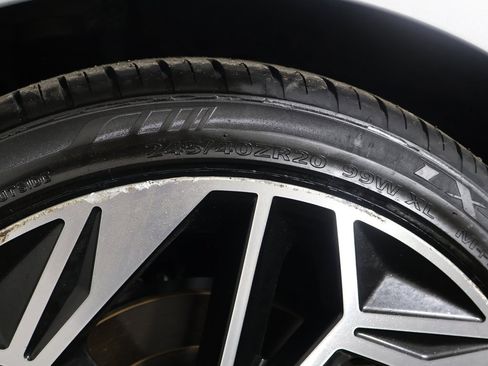 Used 2023 Hyundai Ioniq 6 Limited image 24