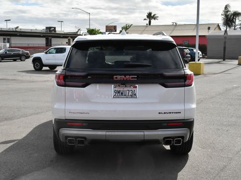 Used 2024 GMC Acadia Elevation image 7