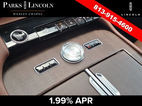 Certified 2025 Lincoln Navigator Reserve AWD/4WD image 27