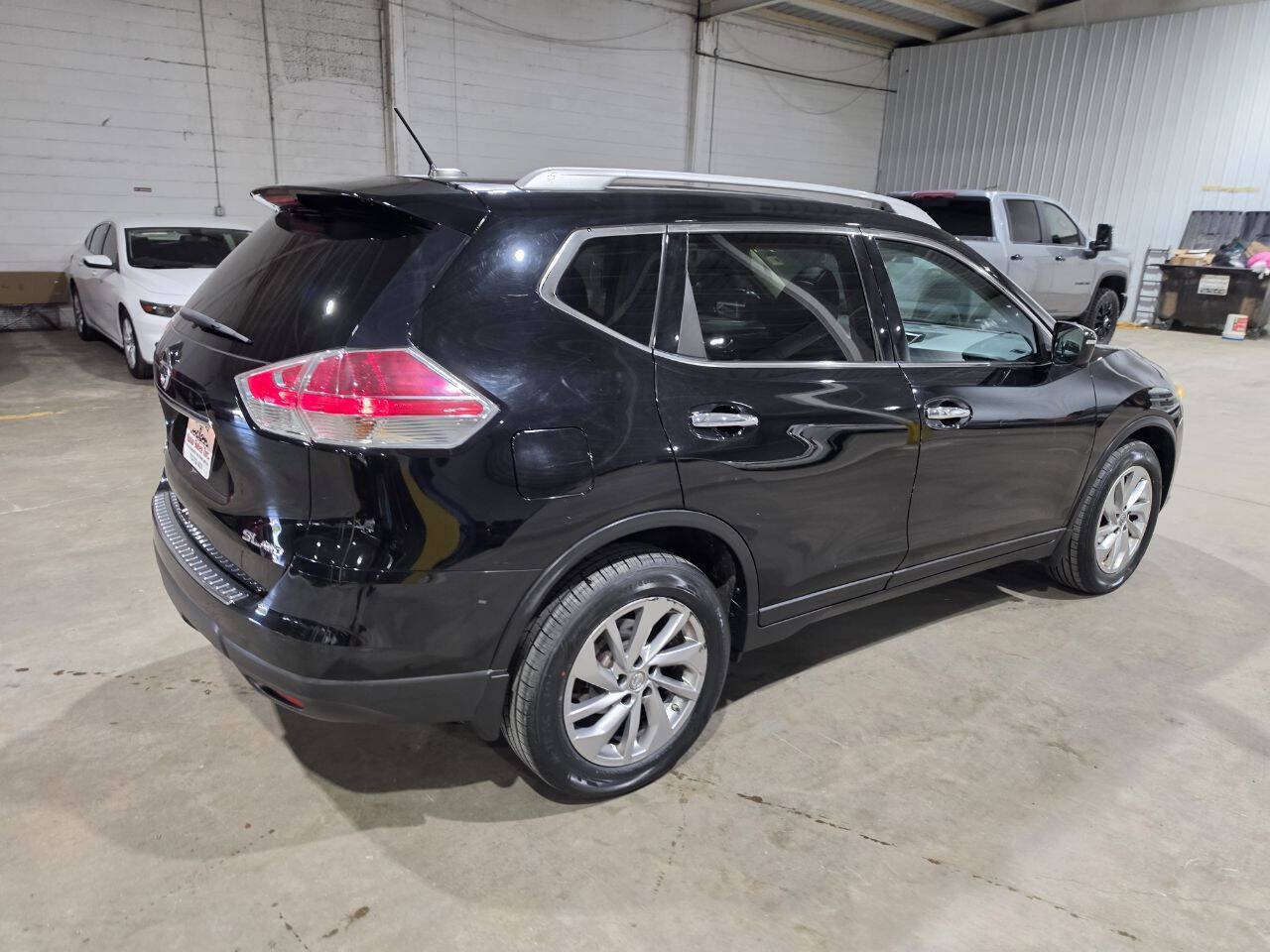Used 2015 Nissan Rogue SL w/ SL Premium Package AWD/4WD image 11