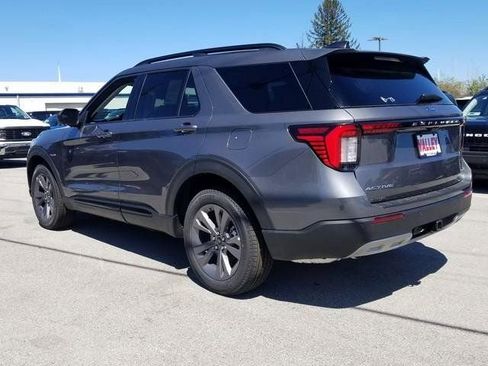New 2026 Ford Explorer Active AWD/4WD image 7