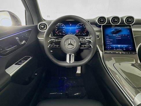 New 2026 Mercedes-Benz GLC 300 image 4