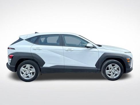Used 2025 Hyundai Kona SE FWD image 7