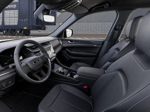 New 2026 Jeep Grand Cherokee L Limited RWD image 22