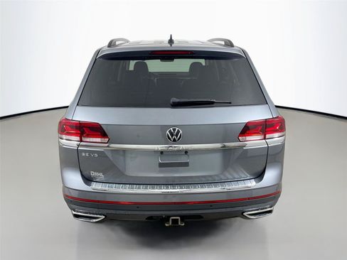 Used 2022 Volkswagen Atlas SE FWD image 12