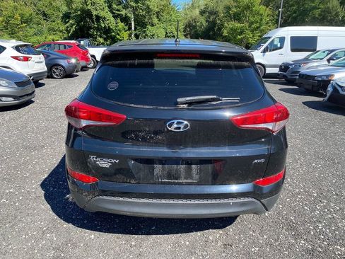 Used 2018 Hyundai Tucson SE AWD/4WD image 6