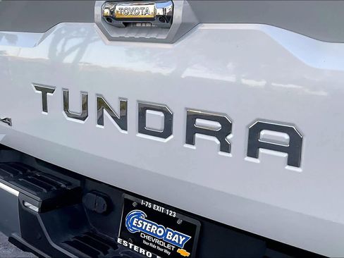 Used 2022 Toyota Tundra Limited image 8