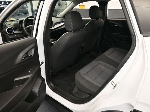 Used 2024 Chevrolet Trax LS w/ Driver Confidence Package image 32