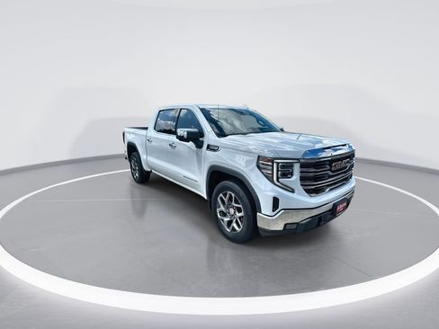 Certified 2023 GMC Sierra 1500 SLT RWD image 2