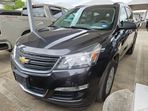Used 2015 Chevrolet Traverse LS image 5