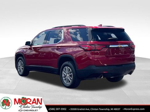 Certified 2023 Chevrolet Traverse LT FWD image 4