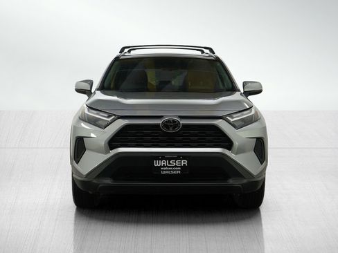 Used 2022 Toyota RAV4 XLE image 8