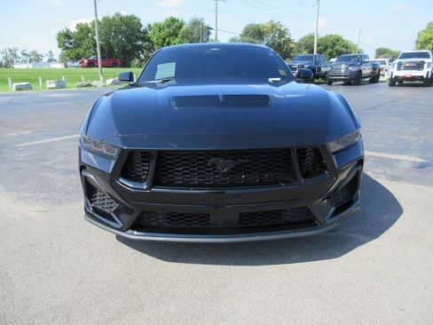 Used 2025 Ford Mustang GT Premium RWD image 10